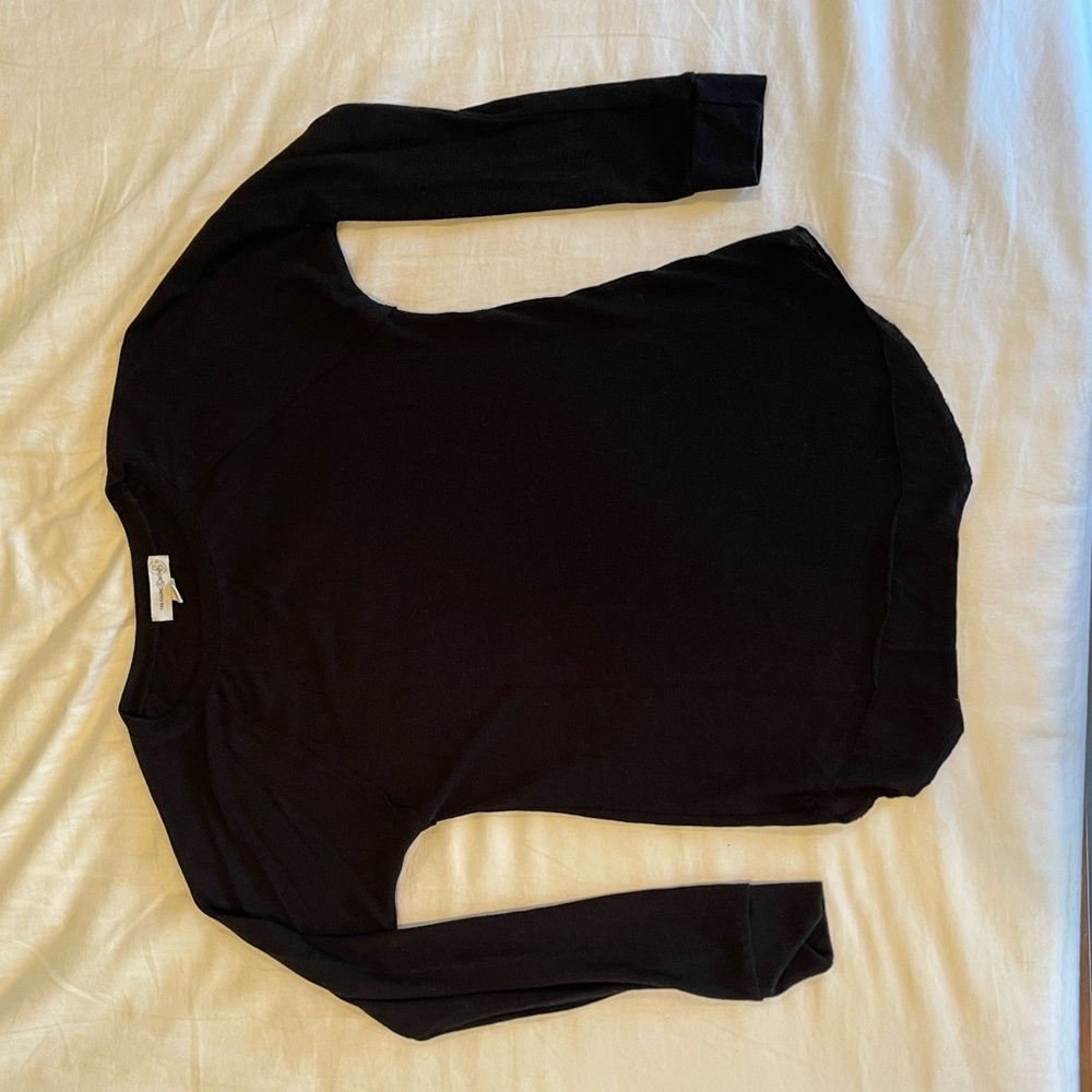 Soft black long sleeve